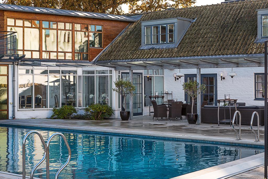 Hotell Gaesslingen Skanör med Falsterbo エクステリア 写真