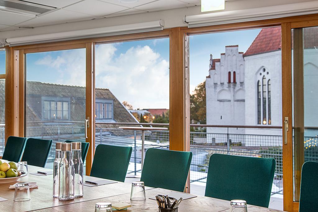 Hotell Gaesslingen Skanör med Falsterbo エクステリア 写真