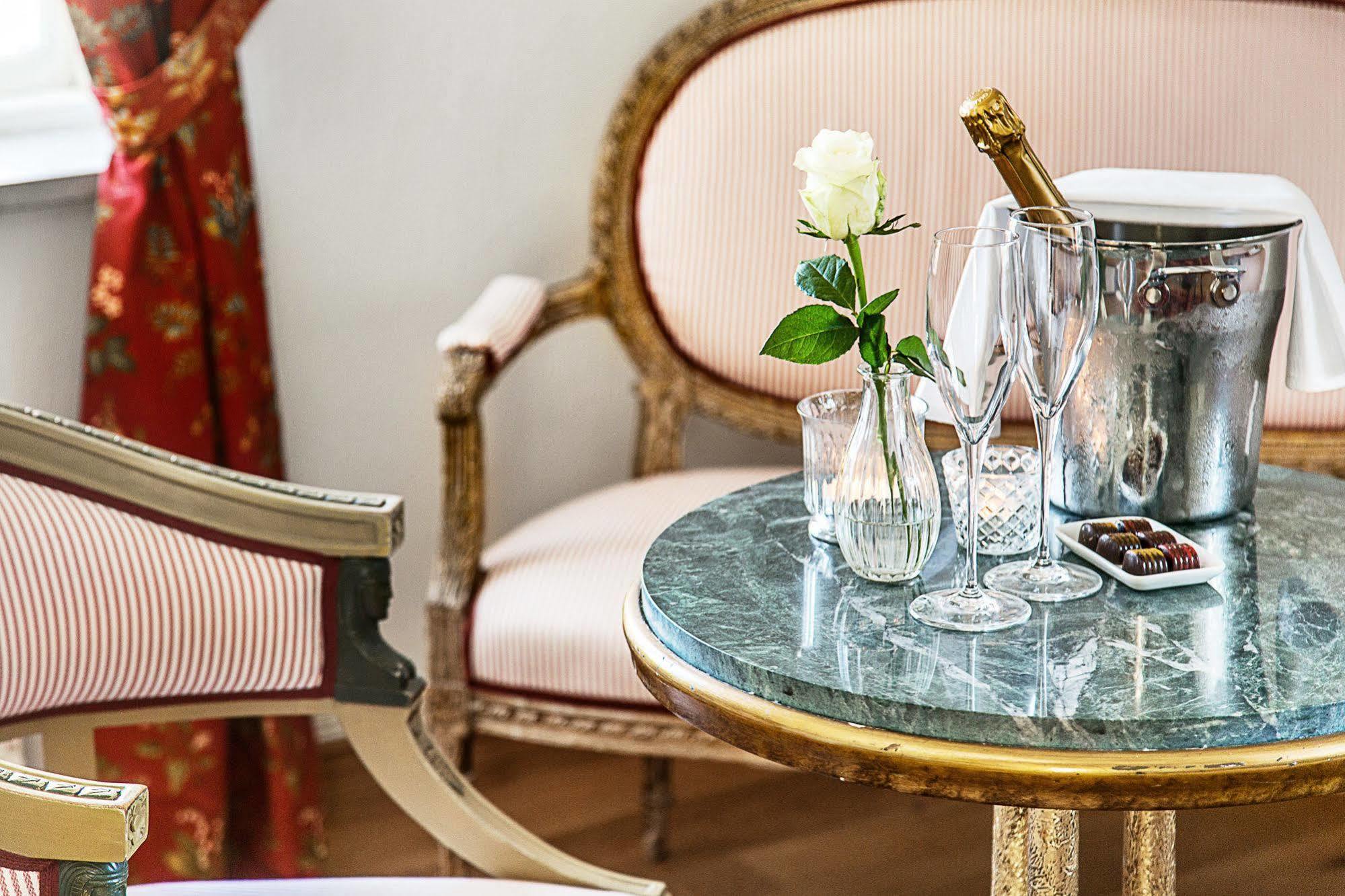 Hotell Gaesslingen Skanör med Falsterbo エクステリア 写真