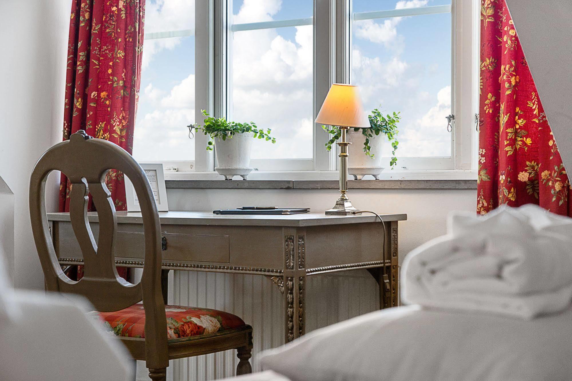 Hotell Gaesslingen Skanör med Falsterbo エクステリア 写真